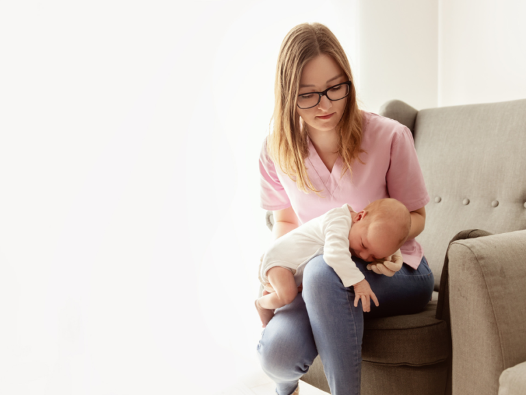 Dzień otwarty: Podnoszenie noworodka